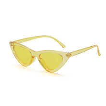 Carica l'immagine nel visualizzatore di Gallery, Sexy Cat Eye Retro Sunglasses Small Triangle Sunglasses Female Shades Ladies Trending Streetwear Eyewear UV400 Eyewear