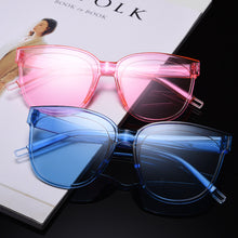 Load image into Gallery viewer, Sexy Cat Eye Sunglasses Women Brand Designer Small Triangle Vintage Sun Glasses Female Retro Cateye Eyewear Pink
