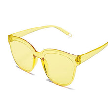 Load image into Gallery viewer, Sexy Cat Eye Sunglasses Women Brand Designer Small Triangle Vintage Sun Glasses Female Retro Cateye Eyewear Pink