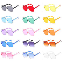 Load image into Gallery viewer, Sexy Square Sunglasses Women Brand Designer Small Triangle Vintage Sun Glasses Female Retro Cateye Eyewear Black