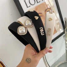 Load image into Gallery viewer, Simulation Pearl Hairbands Women Hair Accessories Vintage Handmade Hoops Autumn/Winter Headband Ornaments 2023 Head Wrap