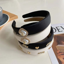 Load image into Gallery viewer, Simulation Pearl Hairbands Women Hair Accessories Vintage Handmade Hoops Autumn/Winter Headband Ornaments 2023 Head Wrap