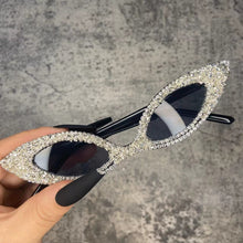 Carica l'immagine nel visualizzatore di Gallery, Small Cat Eye Sunglasses Women Crystal Cooling Sunglasses  Rhinestone Cute Sexy Cat's Glasses For Ladies Vintage Shades