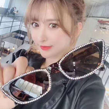 Load image into Gallery viewer, Small Frame Cat Eye Sunglasses Women Designer Retro Sunglasses Ladies Imitation Diamond Sunglasses UV400 Óculos de sol femininos