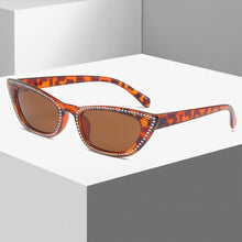 Load image into Gallery viewer, Small Frame Cat Eye Sunglasses Women Designer Retro Sunglasses Ladies Imitation Diamond Sunglasses UV400 Óculos de sol femininos