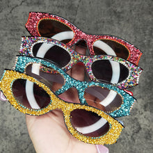 Load image into Gallery viewer, Small Handmade Blingbling Beautiful Round Sunglasses Women Rhinestone Ladies Vintage Bling Glasses Women Trendy Shades Oculos