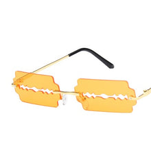 Carica l'immagine nel visualizzatore di Gallery, Small Rectangle Rimless Sunglasses Women Blade Shape Vintage Hollow Eyeglasses Women Razor Gafas Punk UV400 Alloy