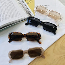Load image into Gallery viewer, Small Rectangular Sunglasses Women Retro Square Sunglasses Women UV400 Small Frame Trend Sunglasses Oval Glasses
