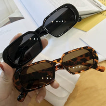 Load image into Gallery viewer, Small Rectangular Sunglasses Women Retro Square Sunglasses Women UV400 Small Frame Trend Sunglasses Oval Glasses