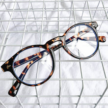 Load image into Gallery viewer, Small Size Blue Light Filter Glasses Men Leopard Square Frame Blue Ray Bocking Computer Eyeglasses Computer  blue light glasses