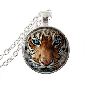 Collana Snow Griffin Everquest gioielli cabochon in vetro ciondolo Griffin gioielli catena in argento girocollo donna uomo senza collo all'ingrosso 