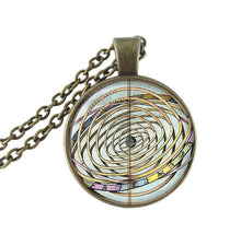 Carica l&#39;immagine nel visualizzatore di Gallery, Collana Snow Griffin Everquest gioielli cabochon in vetro ciondolo Griffin gioielli catena in argento girocollo donna uomo senza collo all&#39;ingrosso 