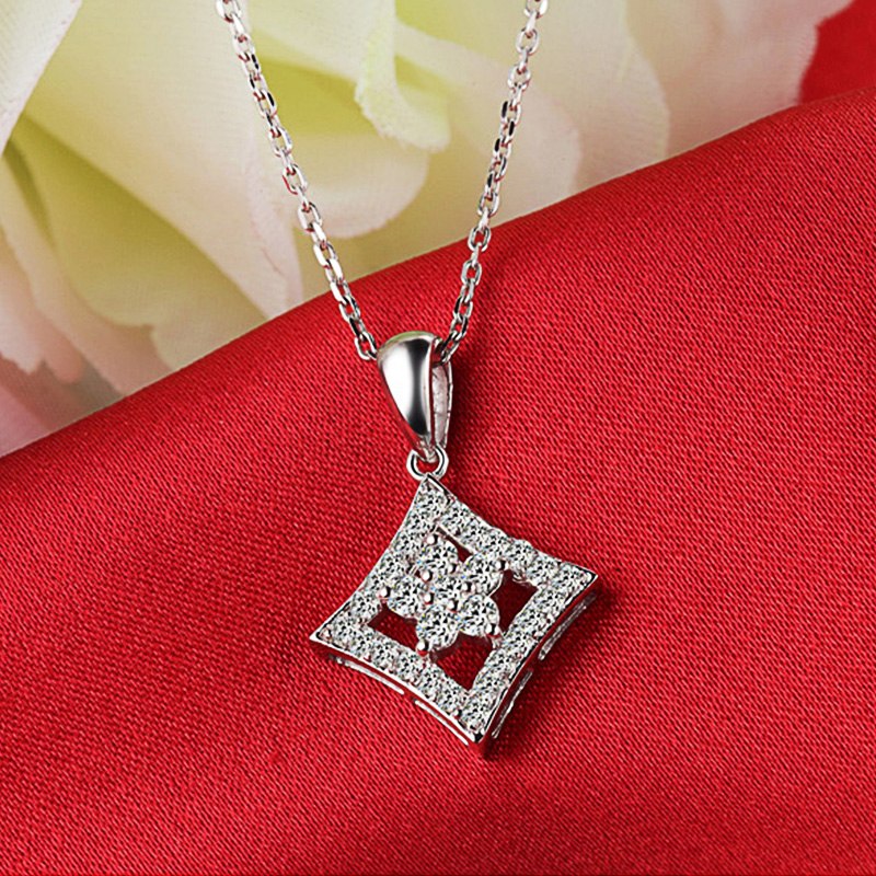 Solid 18K Gold 0.52ct Natural Diamond Pendant Necklace for Women - Free DHL Shipping