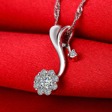 Solid 18K Gold Natural Diamond Pendant Necklace for Women - Free DHL Shipping