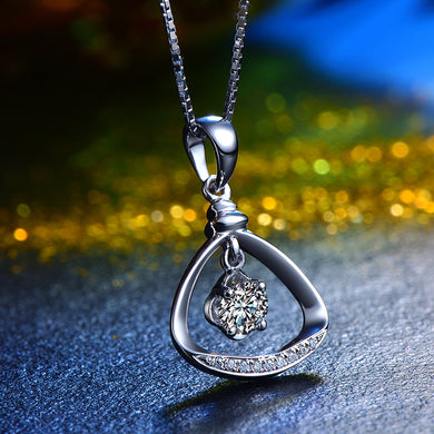 Solid 18K Gold Natural Diamond Pendant Necklace for Women - Free DHL Shipping