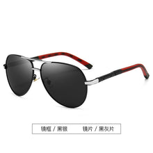 Load image into Gallery viewer, Speed Sell Pass Style Color Polarized Sunglasses UV Protection Sunglasses Men Toad Glasses