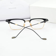 Carica l&#39;immagine nel visualizzatore di Gallery, Square 2023 Korean brand design Eyeglasses frames HAVANA Women Men titanium Eyewear Frames For Reading Myopia Prescription lens