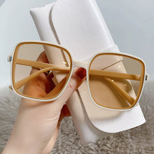 Load image into Gallery viewer, Square Clear Lens Mirror Eyeglasses Sexy Sunglasses Korean Style Big Frame Sun Glasses Vintage Designer Gradient Oculos De Sol