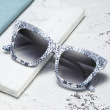 Load image into Gallery viewer, Square Snake Sunglasses Bulk 2023 Plastic Zebra Sun Glasses Women Sun Glasses Gafas Oculos De Sol