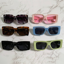 Load image into Gallery viewer, Square Sunglasses Women 2023 Retro Gradient Sun Glasses Men Blue Big Frame Glasses Vintage Eyewear UV400