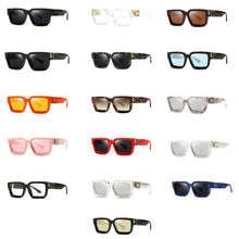 Load image into Gallery viewer, Square Thick Frame  Oversized Sunglasses Men Women UV400 Glasses