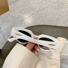 Carica l&#39;immagine nel visualizzatore di Gallery, Square Women&#39;s Sunglasses 2023 Retro Design Shades Sun Glasses Leopard Black White Colour UV400 Glass