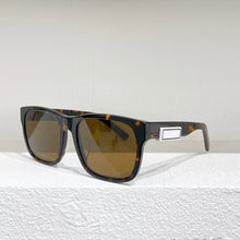 Load image into Gallery viewer, Square acetate black frame sunglasses men retro style grey lens