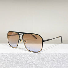 Carica l&#39;immagine nel visualizzatore di Gallery, Square metal frame sunglasses men style gradient brwon lens