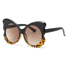 Load image into Gallery viewer, Steampunk Butterfly Sunglasses Women Men Oversized Sun Glasses Goggle Shades UV400 Female Punk Ladies Eyewear Gafas De Sol