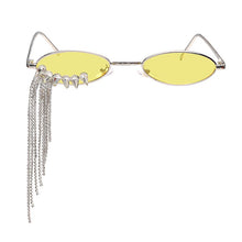Carica l&#39;immagine nel visualizzatore di Gallery, Steampunk Oval Sunglasses Women Shiny Diamond Tassel Sun Glasses  Crystal Ladies Eyewear Metal Frame Punk Sun Glasses
