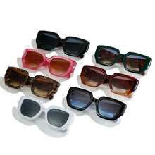 Load image into Gallery viewer, Steampunk Women Sunglasses Brand Designer Punk Oversized Sun Glasses For Men Eyewear Square Shades UV Protection Gafas De Sol