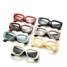 Load image into Gallery viewer, Striped Brown Clear Lens Glasses for Women Men Retro Thick Glasses Frame Optical Decorative Fake Glasses oculos grau feminino