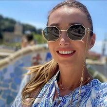 Carica l&#39;immagine nel visualizzatore di Gallery, Summer Round Glasses  Sunglasses Women Brand Designer 2023 Shades Gold V Sunglasses Chains Holder Necklace Eyewear
