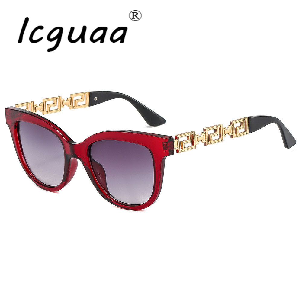 Occhiali da sole Trendyses per donna Occhiali da sole da strada europei e americani Personalità con montatura piccola quadrata 