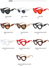 Load image into Gallery viewer, Sunglasses Ladies 2023 Cat Eye Round Gradient Oversized Frame Sunglasses  Designer Glasses UV400 Popular Beach Sunglasses