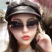 Load image into Gallery viewer, Sunglasses Women  Trimming Gradient Shades Sun Glasses 2023 Ladies Vintage Framless Eyewear UV400  Shades gafas de