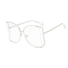 Carica l'immagine nel visualizzatore di Gallery, Sunglasses Women Pearl Decoration 2023 Brand Designer Half Frame Female Oversized Sun Glasses Women Clear Shade Sunglasses