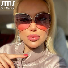Carica l'immagine nel visualizzatore di Gallery, Sunglasses Women Pearl Decoration 2023 Brand Designer Half Frame Female Oversized Sun Glasses Women Clear Shade Sunglasses