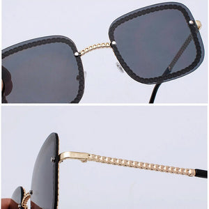 Super  Square Sunglasses Men Women Brand Designer Chain Frame Celebrity Sun Glasses Eyewear Female Red Tea Shades