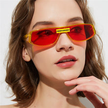 Carica l'immagine nel visualizzatore di Gallery, Super-model  2023 red sunglasses female retro box European and American popular sunglasses male