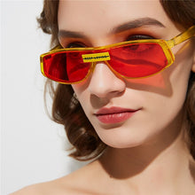 Carica l'immagine nel visualizzatore di Gallery, Super-model  2023 red sunglasses female retro box European and American popular sunglasses male