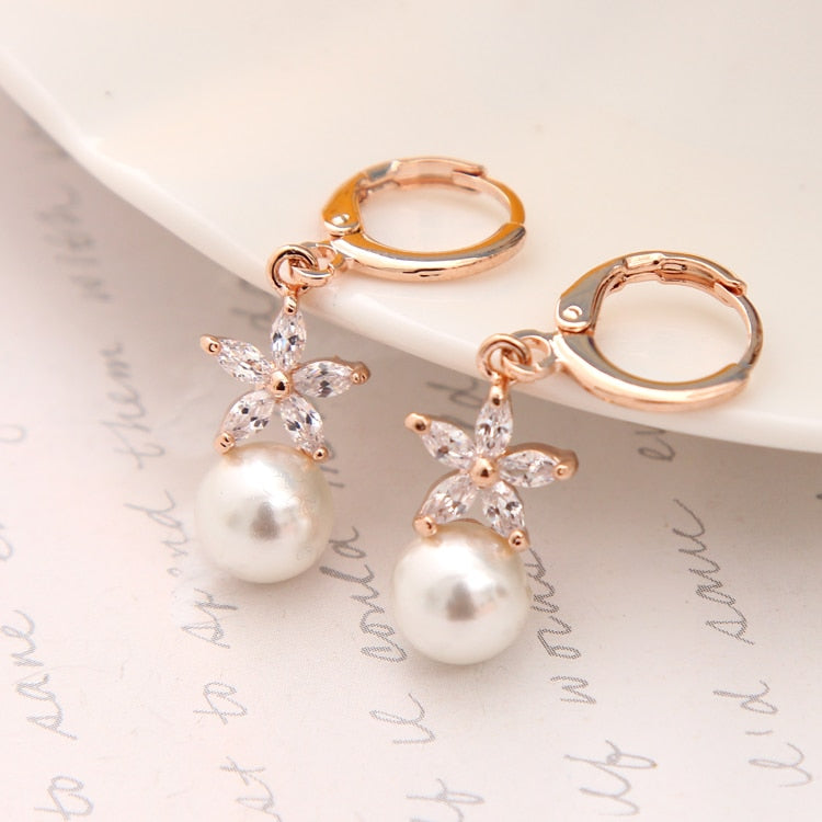 Sweet Brand New CZ Crystal Imitation Pearl Earring Gold Color Earring Fashion Jewelry Cubic Zircon Dangle Earrings For Women