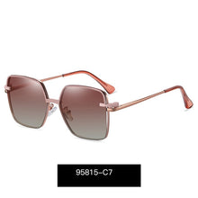 Load image into Gallery viewer, TANGOWO Vintage Magnetic Clip-on Polarized Sunglasses Women Metal Frame Anti-Blue Light Myopia Eyeglass Glasses Frame 95815