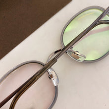 Carica l&#39;immagine nel visualizzatore di Gallery, TF5661 Oval Taitanium Frames With Original Logo Can Be Customized Into Precription Eyewear Myopia Hyperopic Progressive Glasses