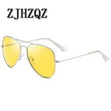 Carica l'immagine nel visualizzatore di Gallery, TR90 Lightweight Gold Green Brown Pink Blue Yellow Glasses Men Women Classic Vintage Retro Polarized Sunglasses Round Eyewear