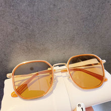 Carica l&#39;immagine nel visualizzatore di Gallery, TR90 boxy high-end sunglasses for women