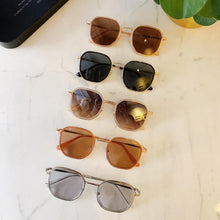 Carica l&#39;immagine nel visualizzatore di Gallery, TR90 boxy high-end sunglasses for women