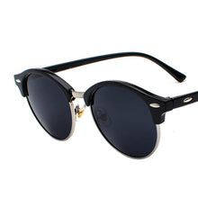 Load image into Gallery viewer, TR90 Vintage Polarized Sunglasses Women 2023 Retro Round Sunglasses Men UV400 Driver's Anti-glare Sun Glasses For Men