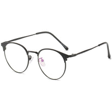 Carica l&#39;immagine nel visualizzatore di Gallery, The black frame of the same glasses can be equipped with myopia proof blue light glasses for men and women