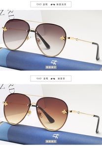 The 2023 bee sunglasses euramerican personality frameless sea toad sunglasses glasses